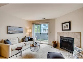 Photo #5: 921325 Listing