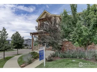 Photo #2: 921343 Listing