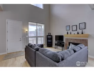 Photo #6: 921343 Listing