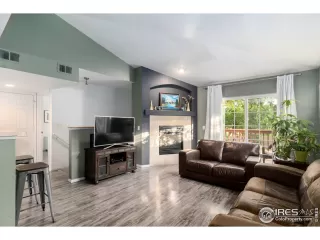 Photo #2: 921364 Listing