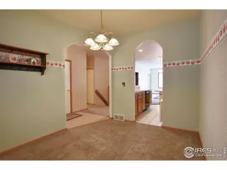 Photo #2: 921415 Listing 