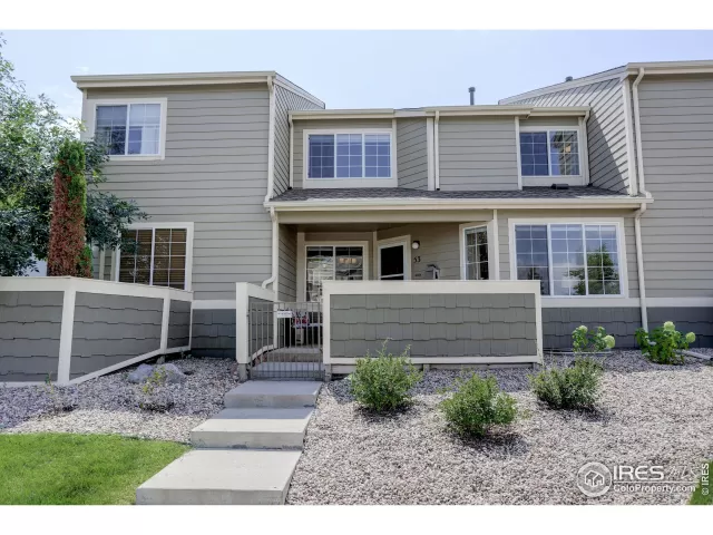 MLS: 921456 Condo For Sale