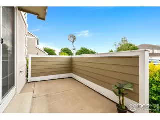 Photo #6: 921460 Listing