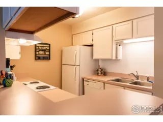 Photo #6: 921506 Listing