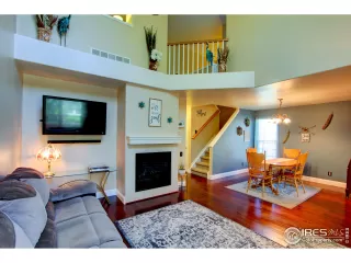 Photo #5: 921584 Listing