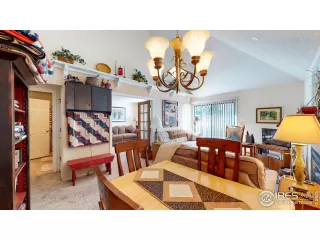 Photo #6: 921590 Listing