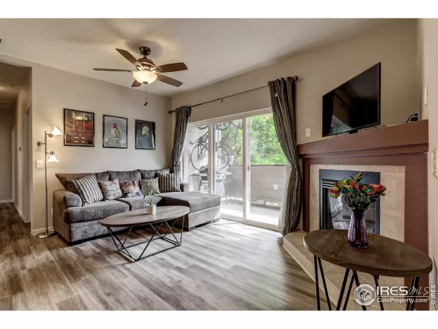 MLS: 921634 Condo For Sale