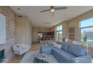 Photo #6: 921680 Listing