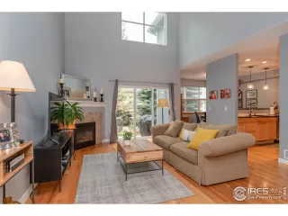 Photo #4: 921791 Listing