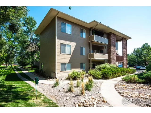 MLS: 921798 Condo For Sale