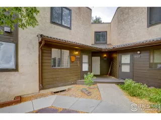 Photo #5: 921808 Listing