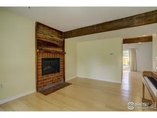 Photo #4: 921824 Listing 