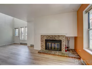 Photo #2: 921842 Listing