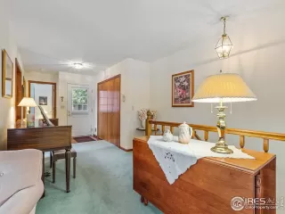 Photo #3: 921865 Listing