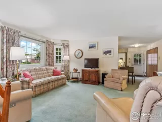 Photo #5: 921865 Listing