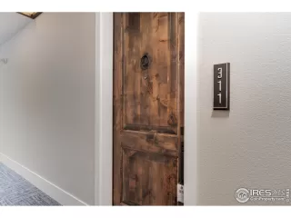 Photo #5: 921884 Listing
