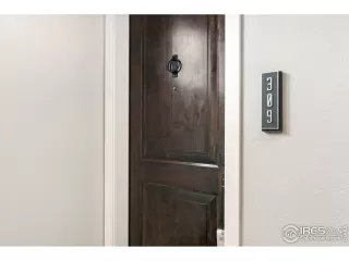 Photo #5: 921891 Listing 