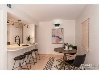 Photo #3: 921893 Listing 