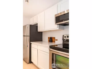 Photo #6: 921893 Listing 