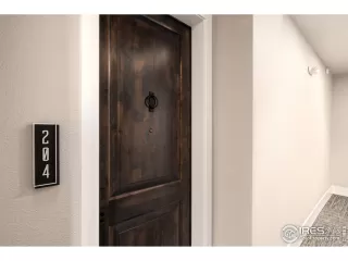 Photo #5: 921922 Listing