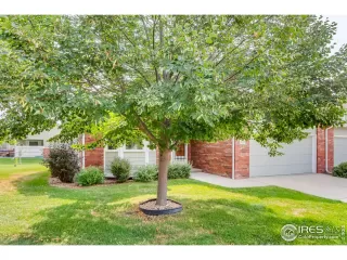 Photo #1: 921930 Listing