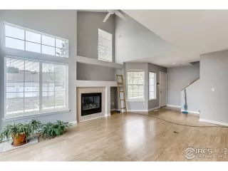 Photo #3: 921991 Listing