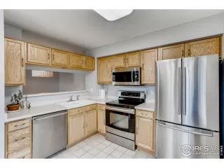 Photo #4: 921991 Listing