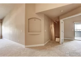 Photo #3: 921992 Listing