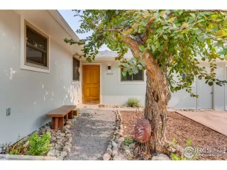 Photo #2: 922008 Listing 