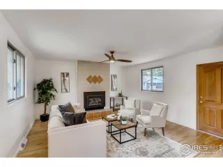 Photo #6: 922008 Listing 