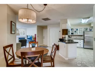 Photo #4: 922050 Listing 