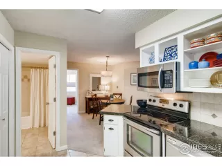 Photo #6: 922050 Listing 