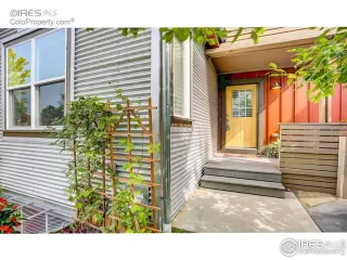 Photo #1: 922100 Listing