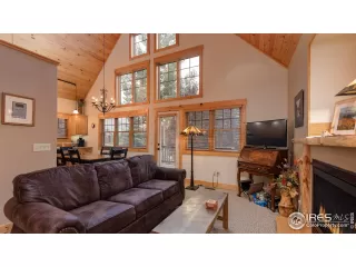 Photo #1: 922107 Listing