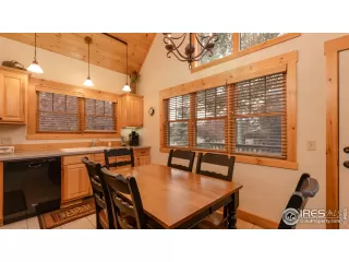 Photo #3: 922107 Listing