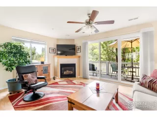 Photo #4: 922180 Listing