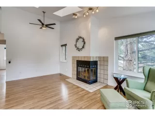 Photo #3: 922196 Listing 