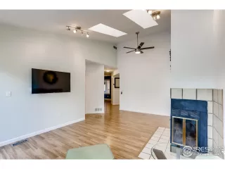 Photo #4: 922196 Listing 