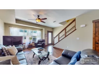 Photo #6: 922319 Listing