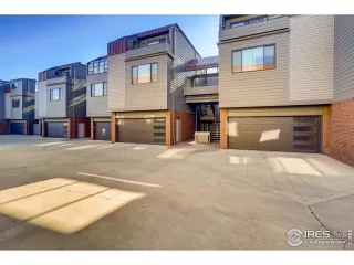 Photo #2: 922359 Listing