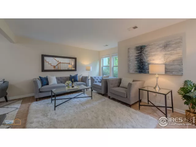 MLS: 922374 Condo For Sale