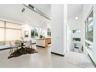 Photo #2: 922375 Listing 