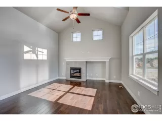 Photo #2: 922446 Listing