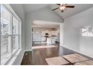 Photo #4: 922446 Listing