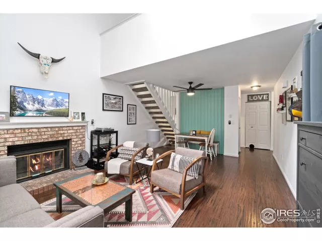 MLS: 922494 Condo For Sale