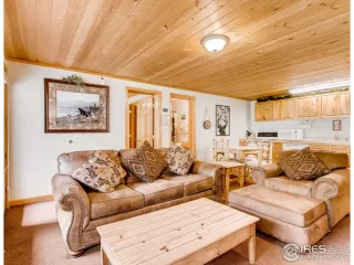 Photo #4: 922512 Listing