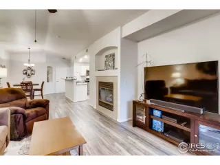 Photo #4: 922563 Listing