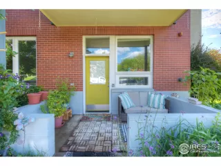 Photo #1: 922573 Listing 