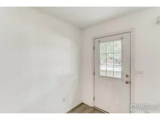 Photo #2: 922607 Listing