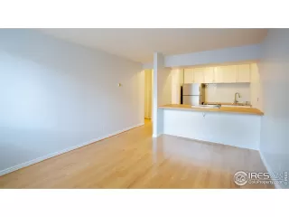 Photo #3: 922624 Listing